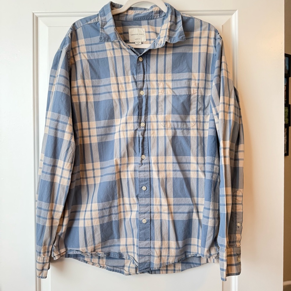 American eagle button down shirt